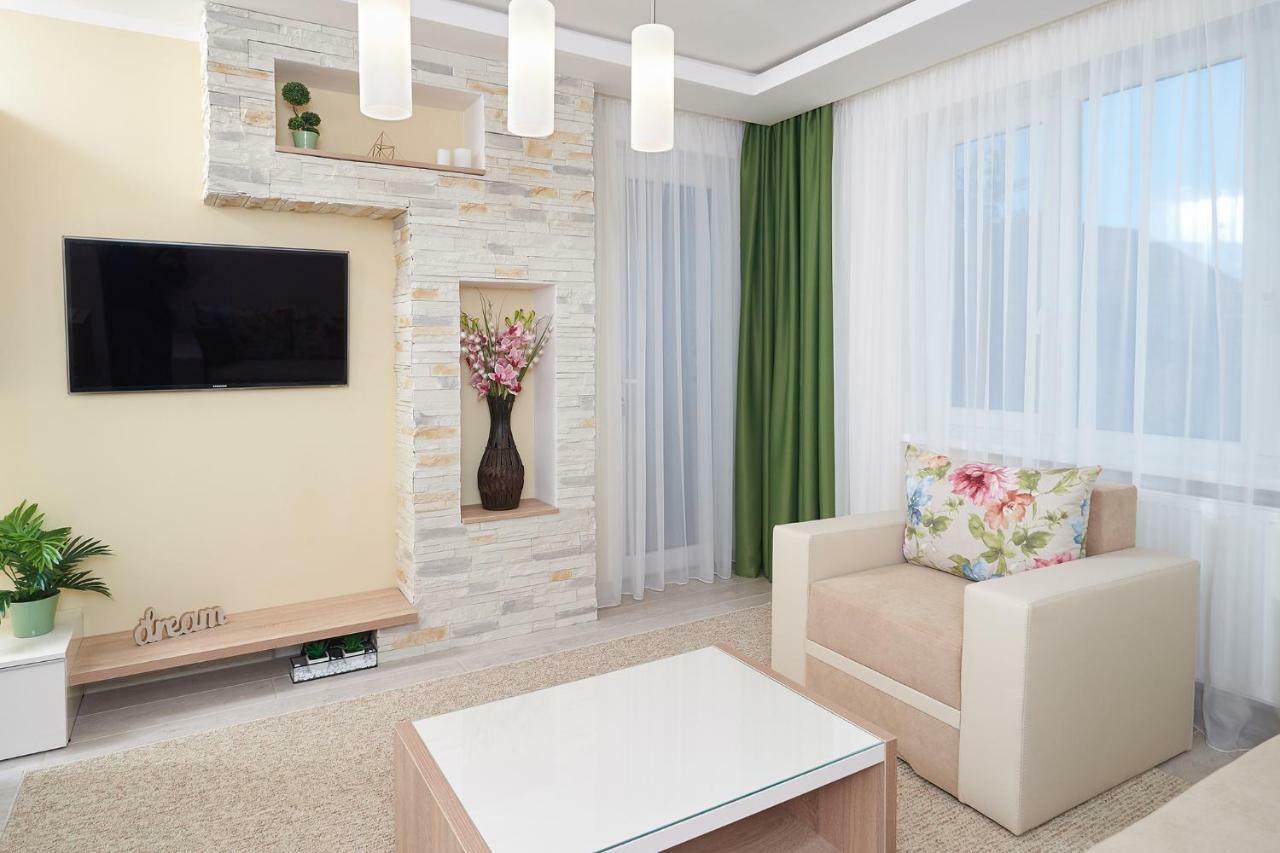 Exotic Rami'S Apartments ทิมิชัวรา ภายนอก รูปภาพ